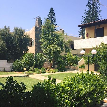 הרסוניסוס Petros Village מראה חיצוני תמונה