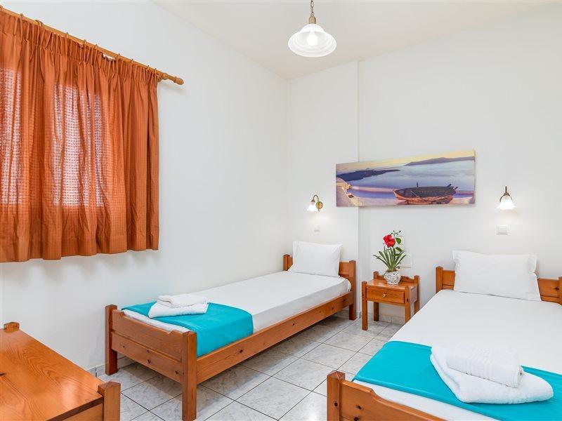 הרסוניסוס Petros Village מראה חיצוני תמונה