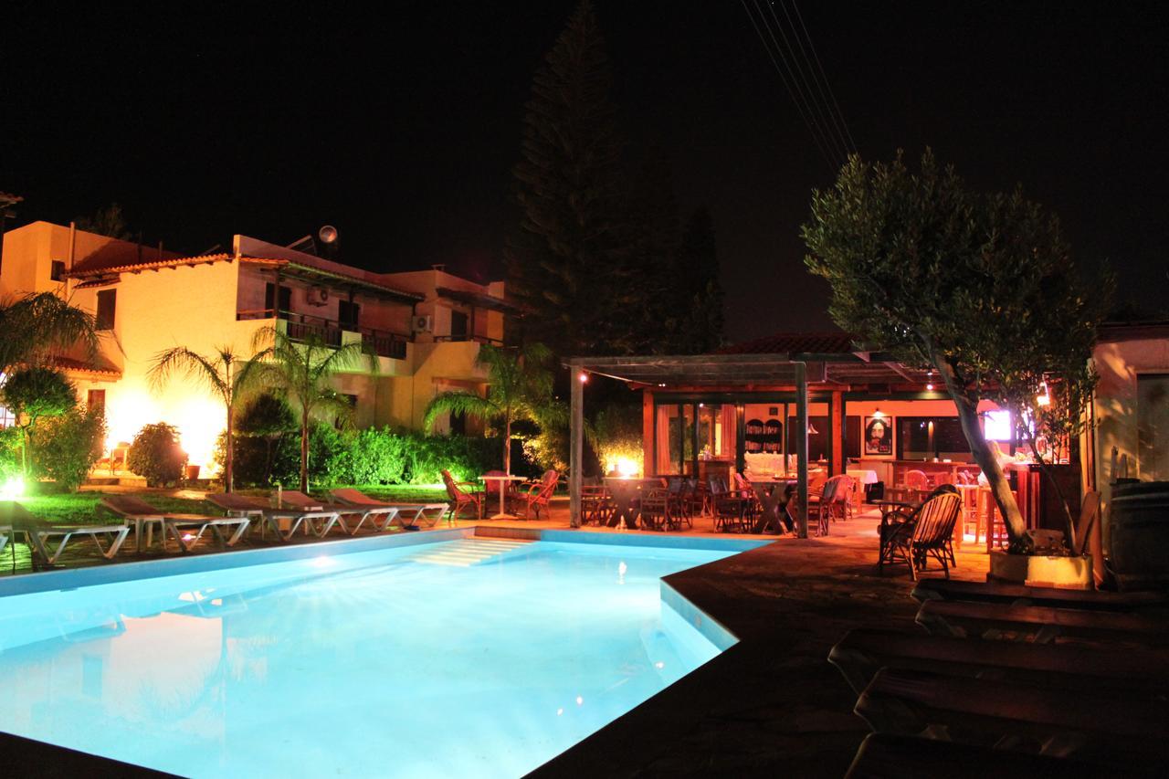 הרסוניסוס Petros Village מראה חיצוני תמונה