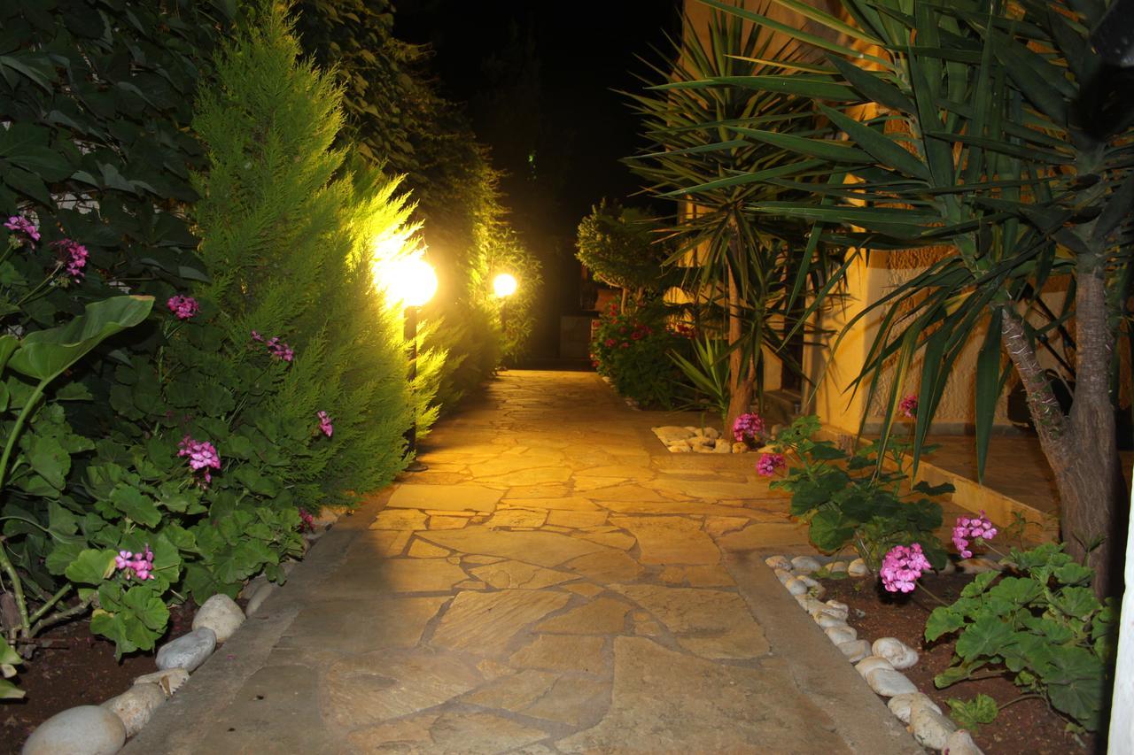 הרסוניסוס Petros Village מראה חיצוני תמונה