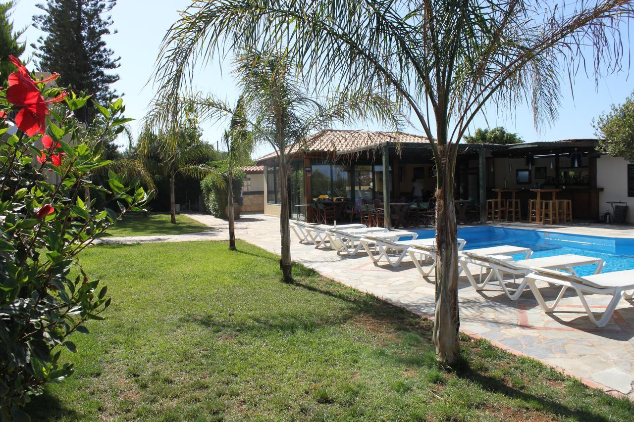 הרסוניסוס Petros Village מראה חיצוני תמונה